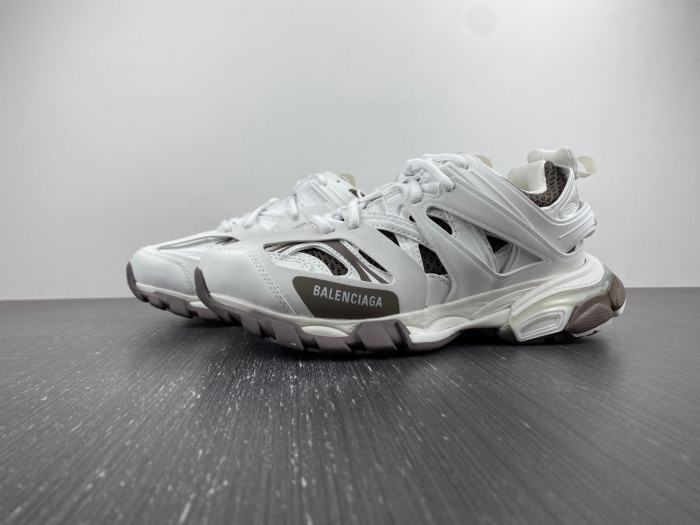 Ba*len*cia*ga track 8000063