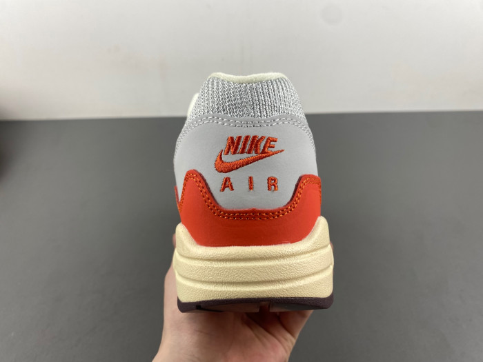 nike air max 1 nam10326