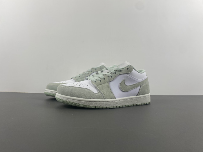 air jordan 1 low "light green" fn5214-131