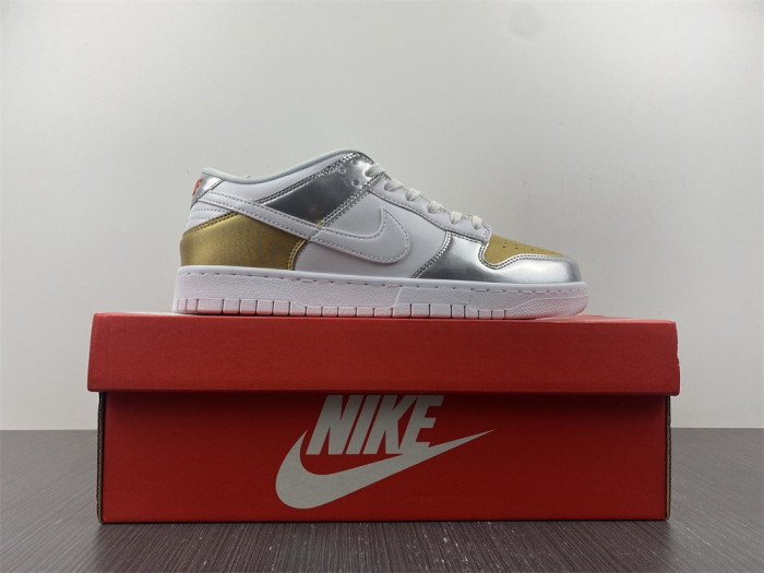 nike dunk low wmns “metallic” dh4403-700