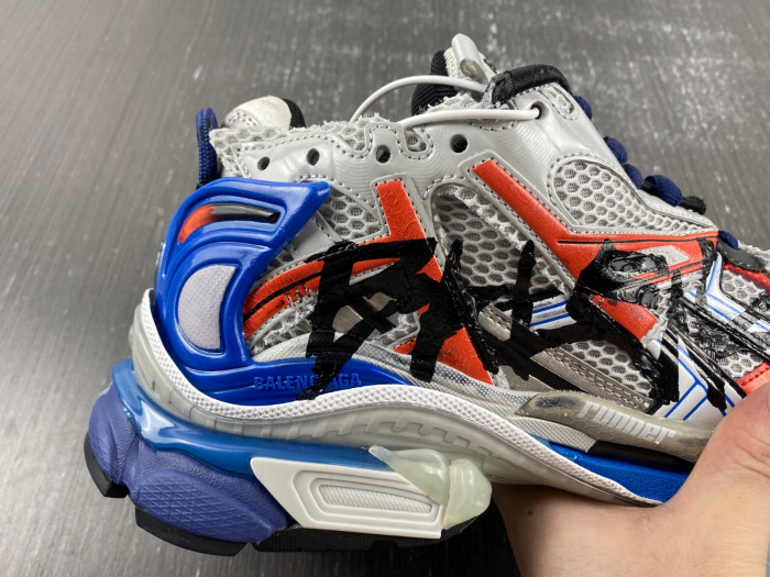 Ba*len*cia*ga runner sneaker