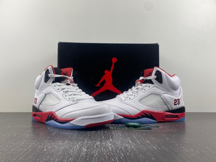 air jordan 5 retro fire red black tongue 136027-120