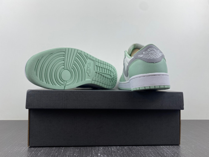 jordan 1 low ajl0526