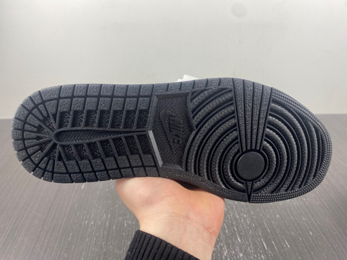 travis scott x air jordan 1 low og