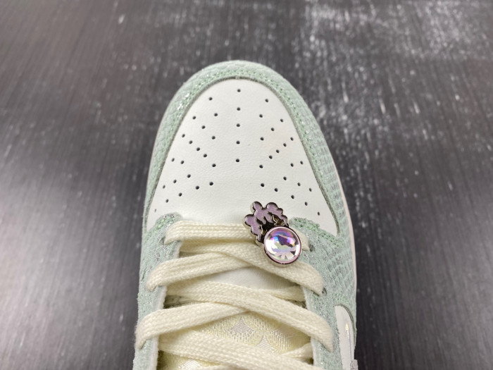 nike dunk low ndl0319