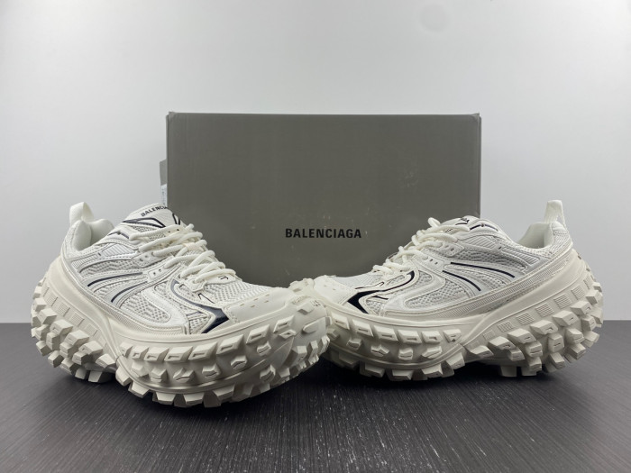 Ba*len*cia*ga defender sneaker
