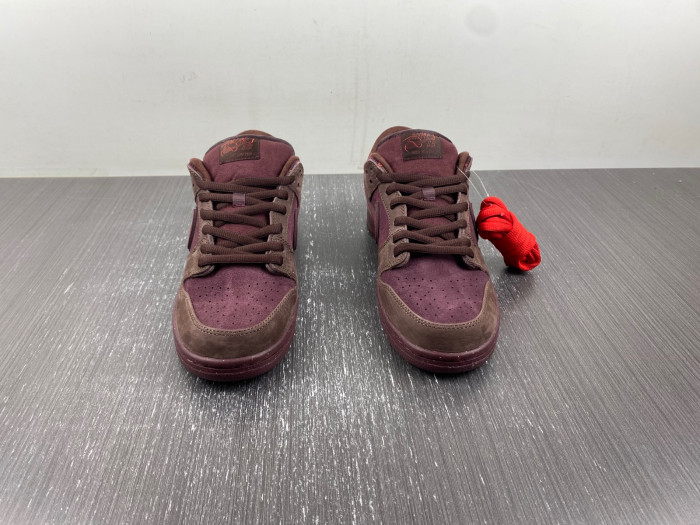 nike sb dunk low “valentine’s day” fn0619-600