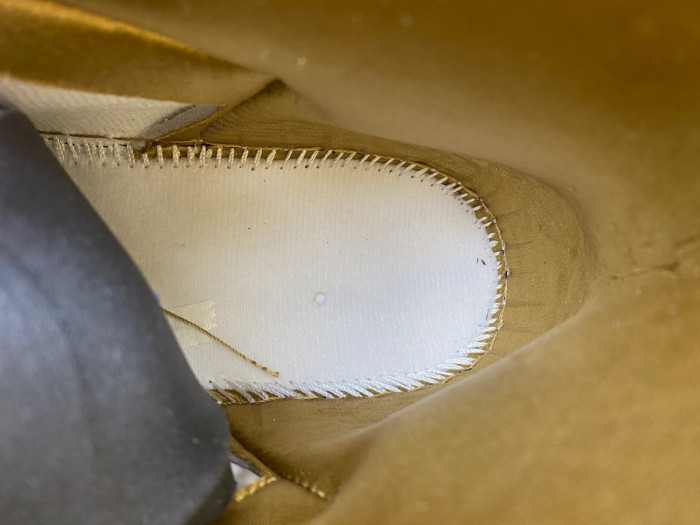 air jordan 1 retro high og metallic gold fd2596-107