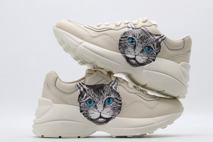 G*u*i* rhyton sneaker