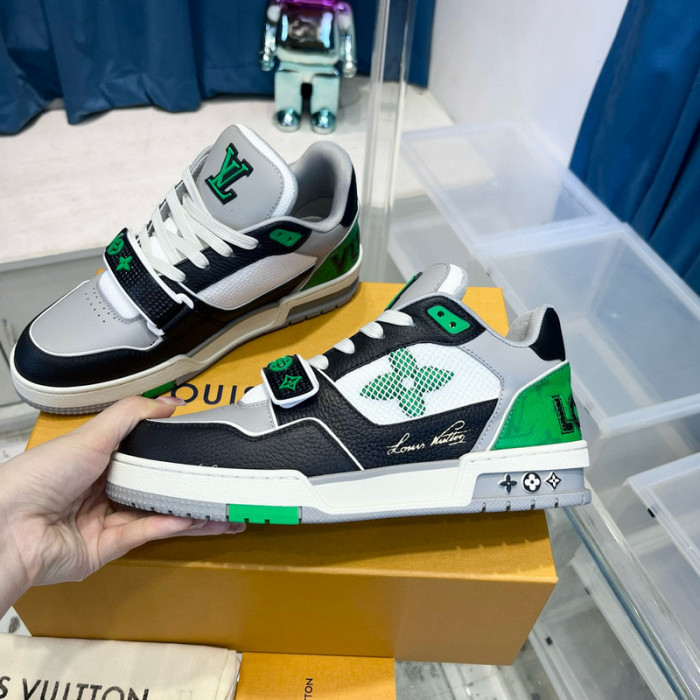 lv snekaers l0000208