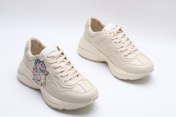 G*u*i* rhyton sneaker