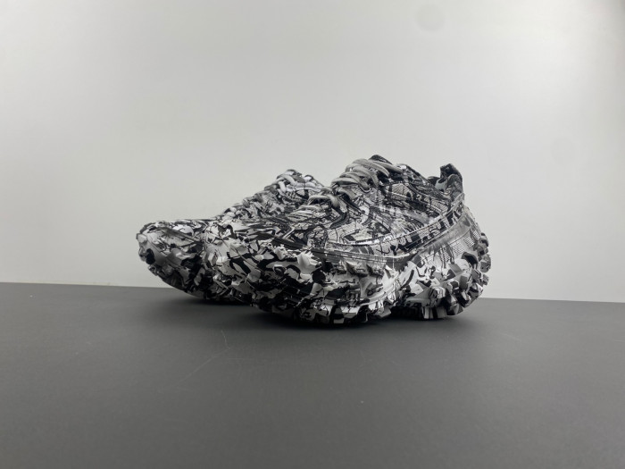 Ba*len*cia*ga defender w2rg1 9010