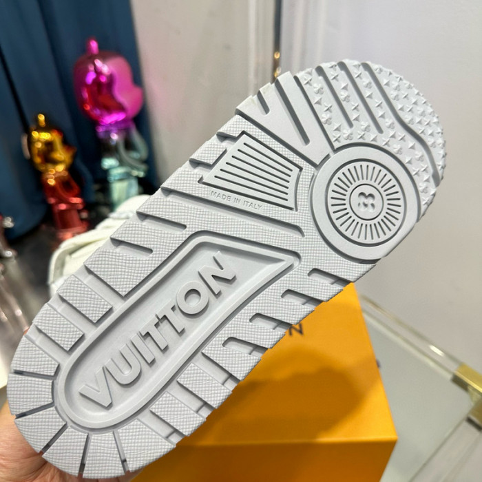 lv snekaers l0000128