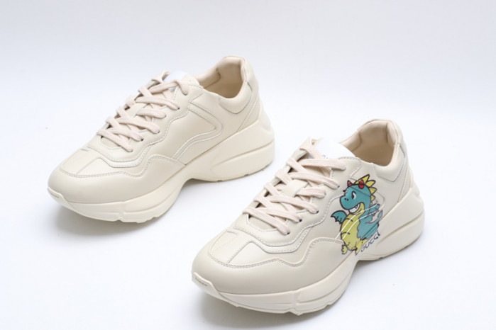 G*u*i* rhyton sneaker
