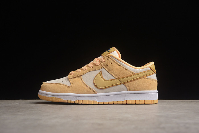 nike dunk low celestial gold suede dv7411-200