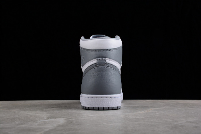 air jordan 1 high og ‘stealth 555088-037