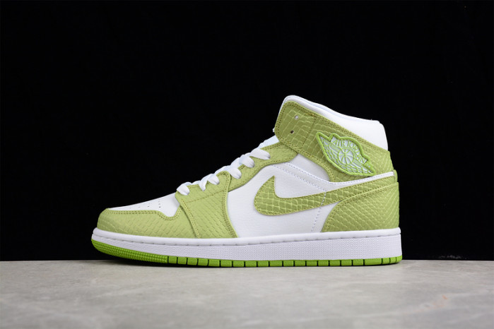 air jordan 1 mid wmns se ''green python'' dv2959-113