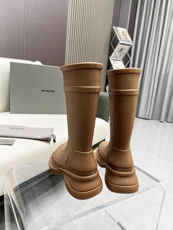 ba*len*cia*ga x Cr0c5 chunky rubber boots b01