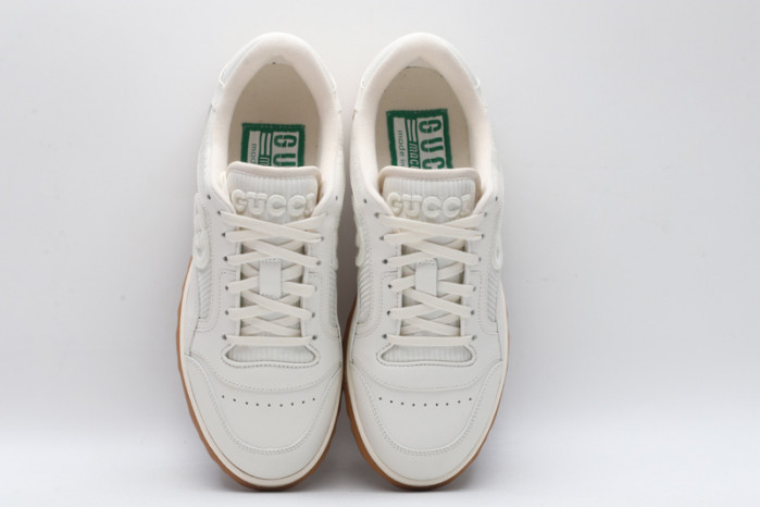 G*u*i* trainer sneaker92