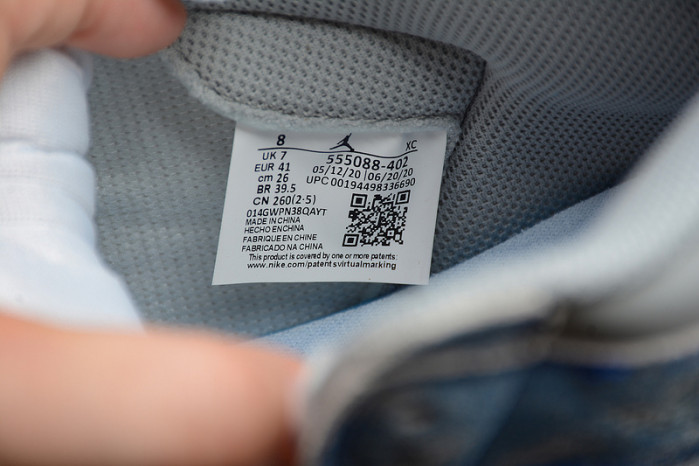 air jordan 1 high og “hyper royal” 555088-402