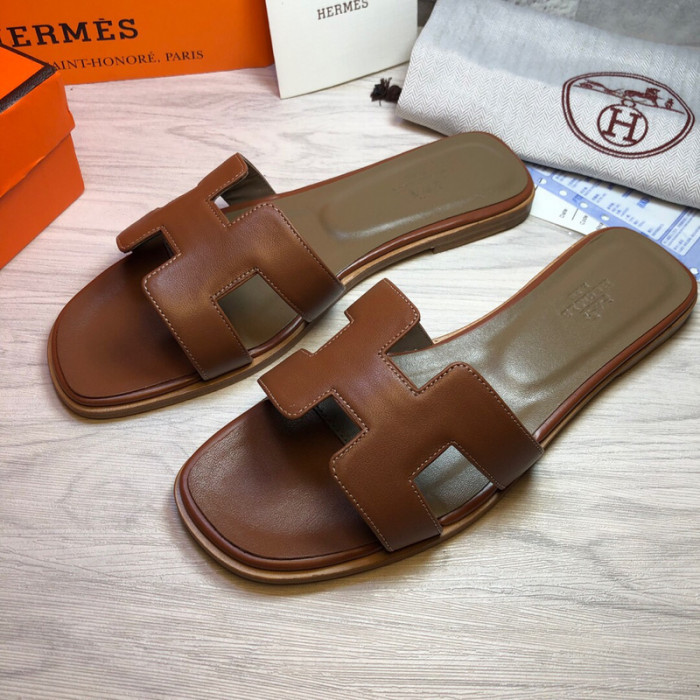 herme* sandal 58