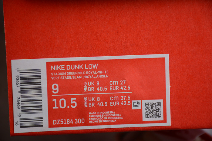 nike dunk low foam finger dz5184-300