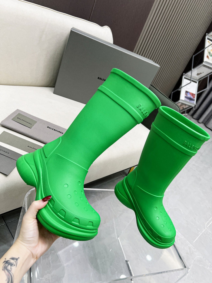 ba*len*cia*ga x Cr0c5 chunky rubber boots b06