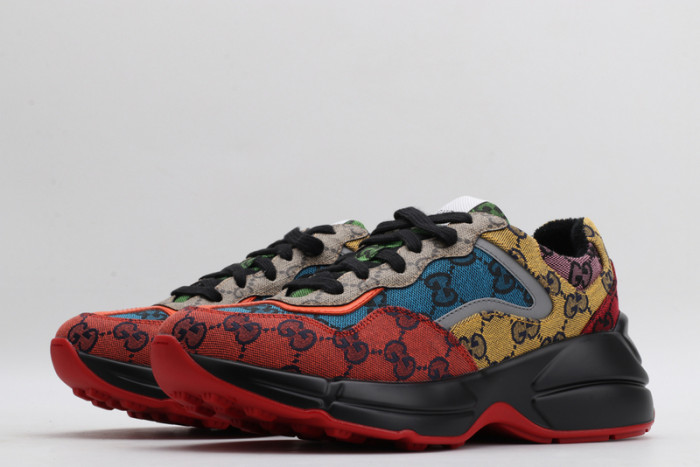 G*u*i* rhyton sneaker