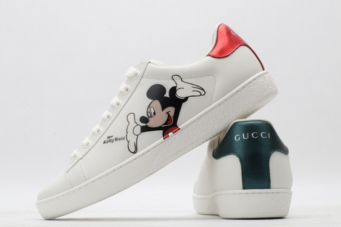 G*u*i* ace sneaker