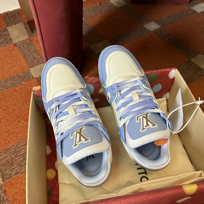 lv snekaers l0000344