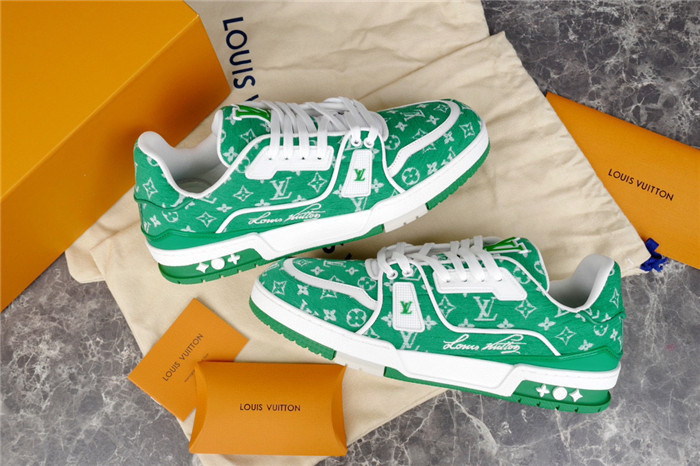 lv snekaers l0000321