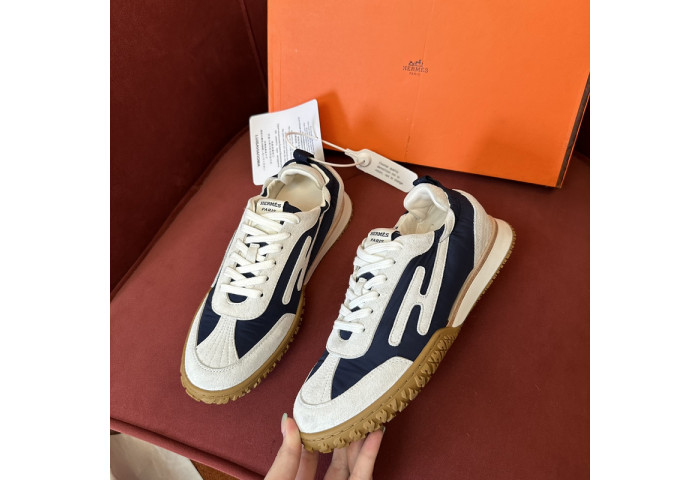 H**me5 snekaers hm039