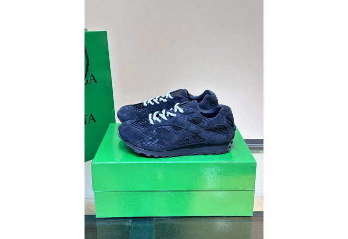 b0tt*ga Ven*ta sneakers bv00048