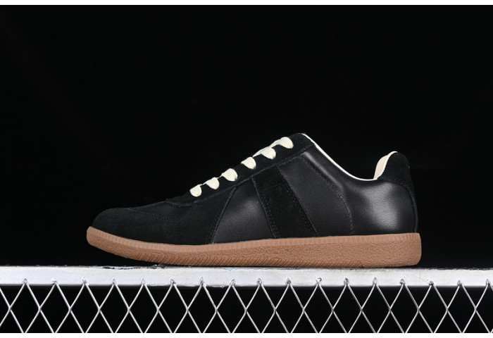 ma*s*n Ma*i*la calfskin black s58ws0106