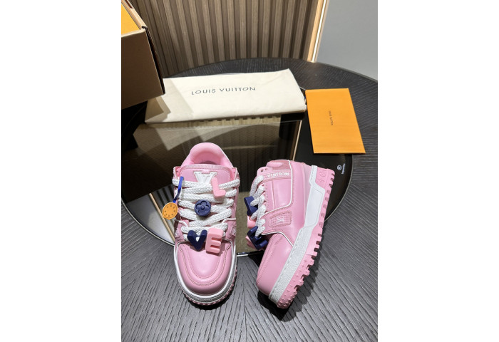 LV snekaers L0000403