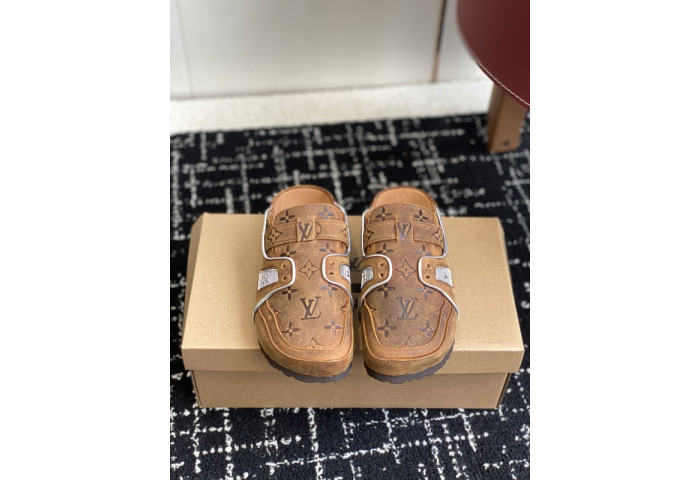 B1RKENSTOCK Sandals BK11