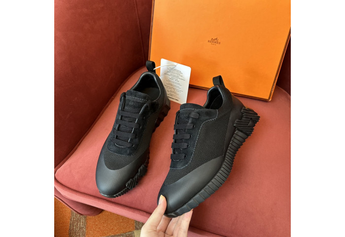 H**me5 snekaers hm035