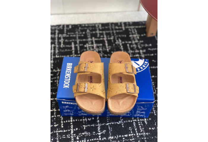 B1RKENSTOCK Sandals BK08