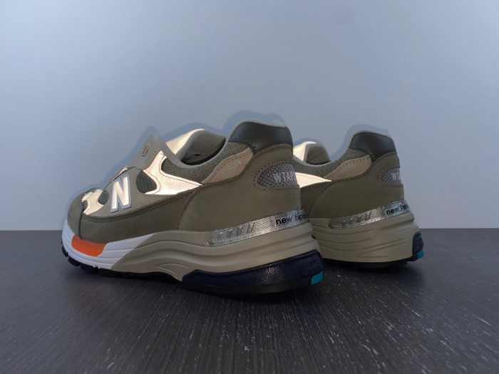 Bape x New Balance 2002R M2002RHO DFY17