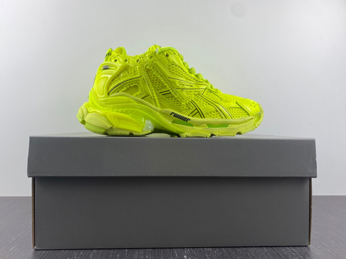 Ba1en*iaga runner 8000056