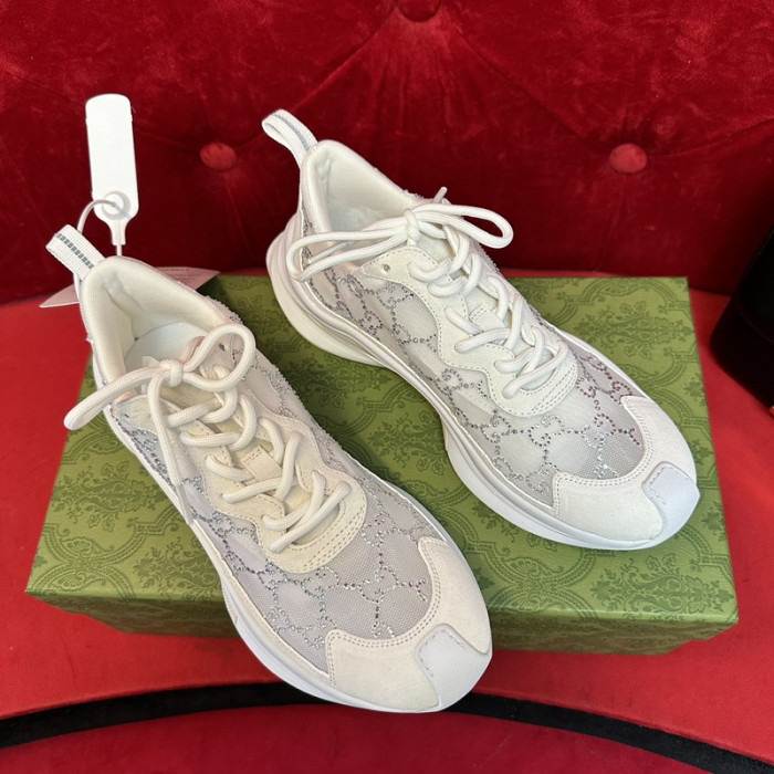 G*u*i* sneaker gc180