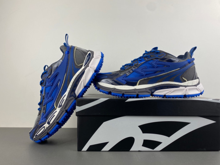 Off-White Be right back OWIA289F45