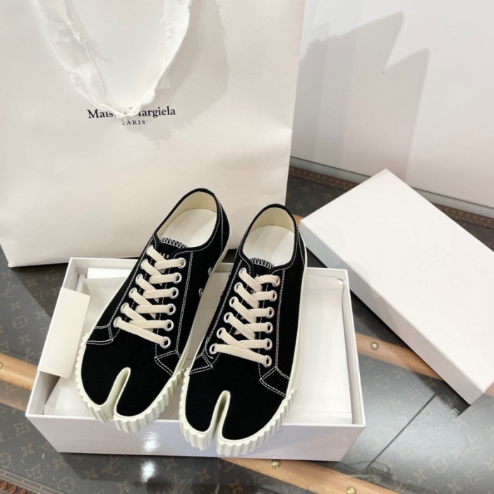 ma1s0n Marg*e1a tabi sneakers s57ws0347