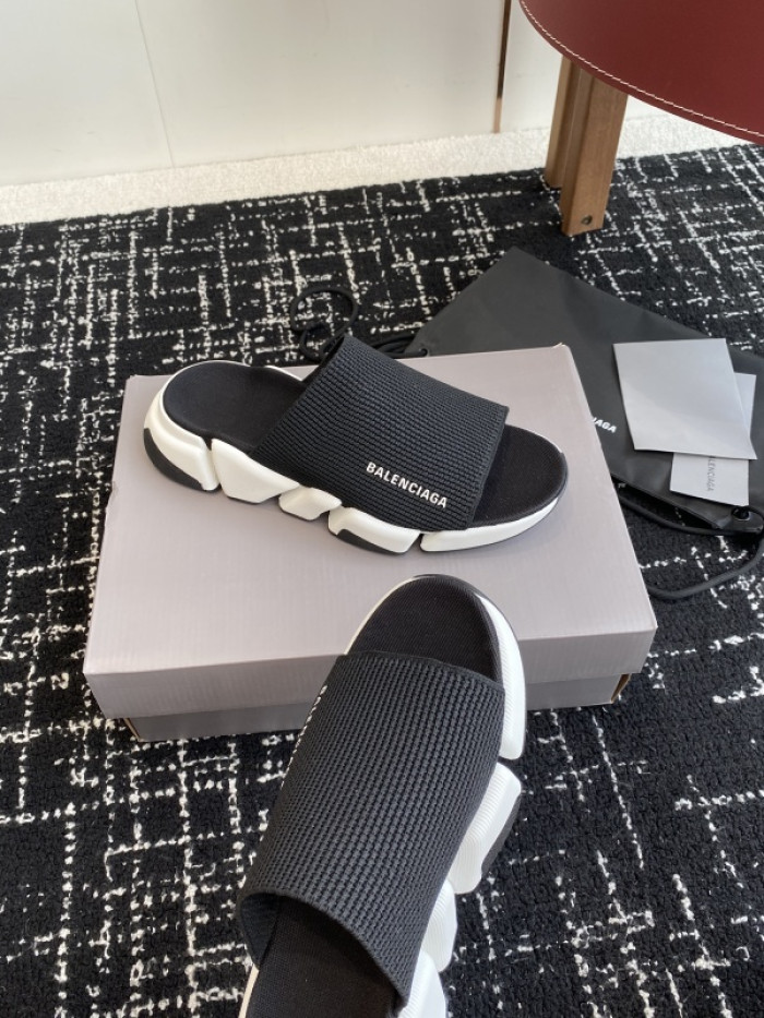 Balenciag* Sandal BS92