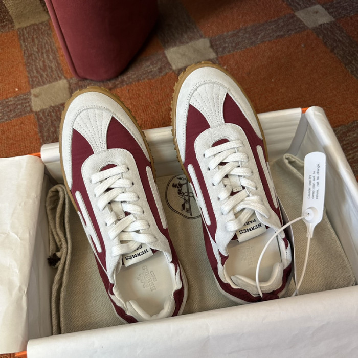 H**me5 snekaers hm038