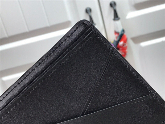 L&V WALLET WA05