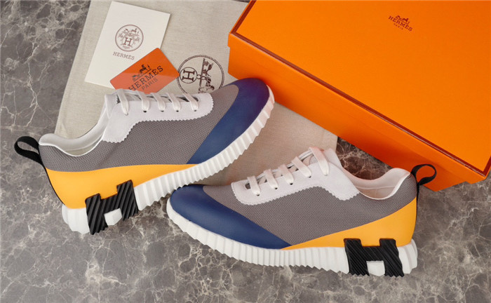 H**me5 snekaers hm022