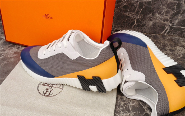 H**me5 snekaers hm022