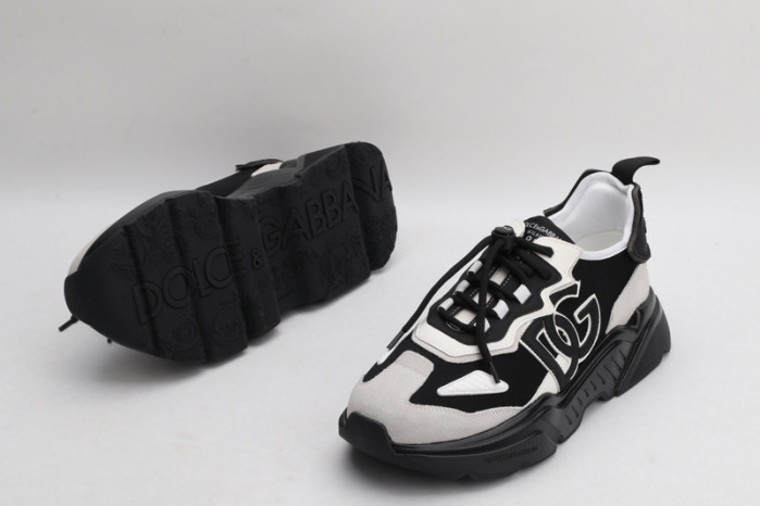 DG Sneaker02