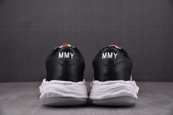 Ma*s*n mihara yasuhiro sneaker mmys49